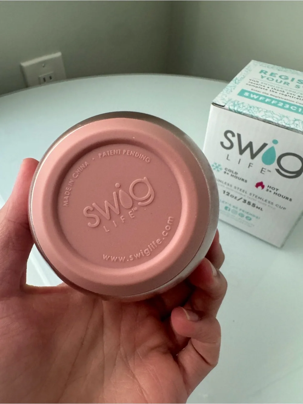Swig Life Stainless Steel Tumbler - Rose Gold/Pink Hot Cold 12 oz 355 mL Mug
